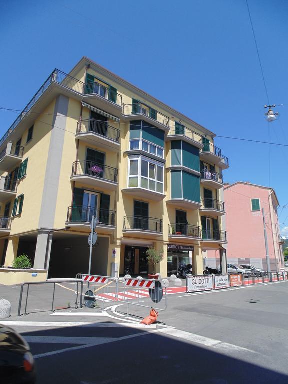 Il Nido Di Giambra La Spezia
